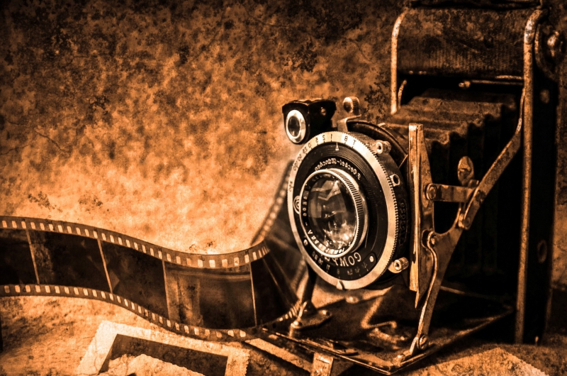 photographe-SILLANS LA CASCADE-min_light-wood-night-camera-photography-vintage-1245236-pxhere.com